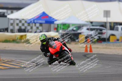 media/Jan-15-2023-SoCal Trackdays (Sun) [[c1237a034a]]/Turn 2 Set 2 (1155am)/